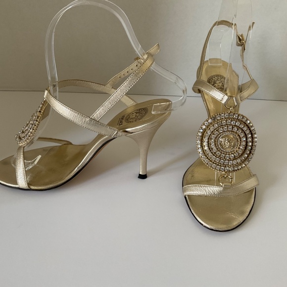 Versace metallic gold and crystal sandals - Picture 3 of 5